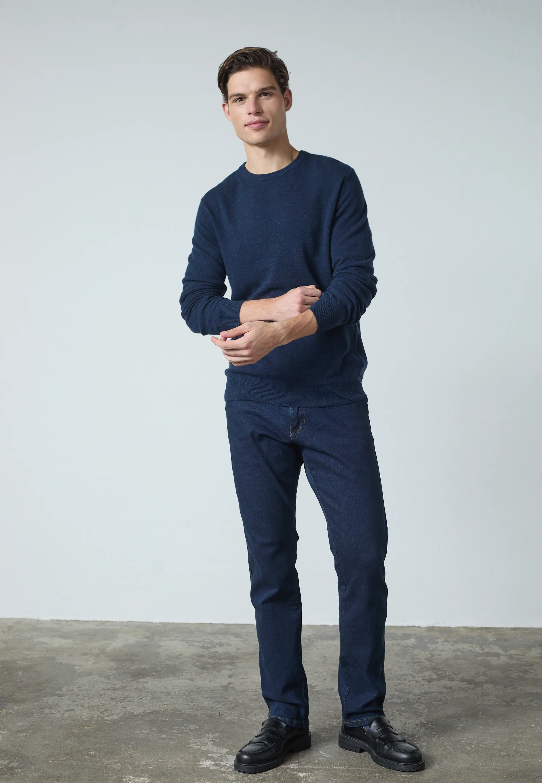 Joel - Navy - Image 3